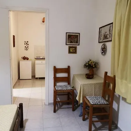 Apart Otel Maria's Yellow Áfissos